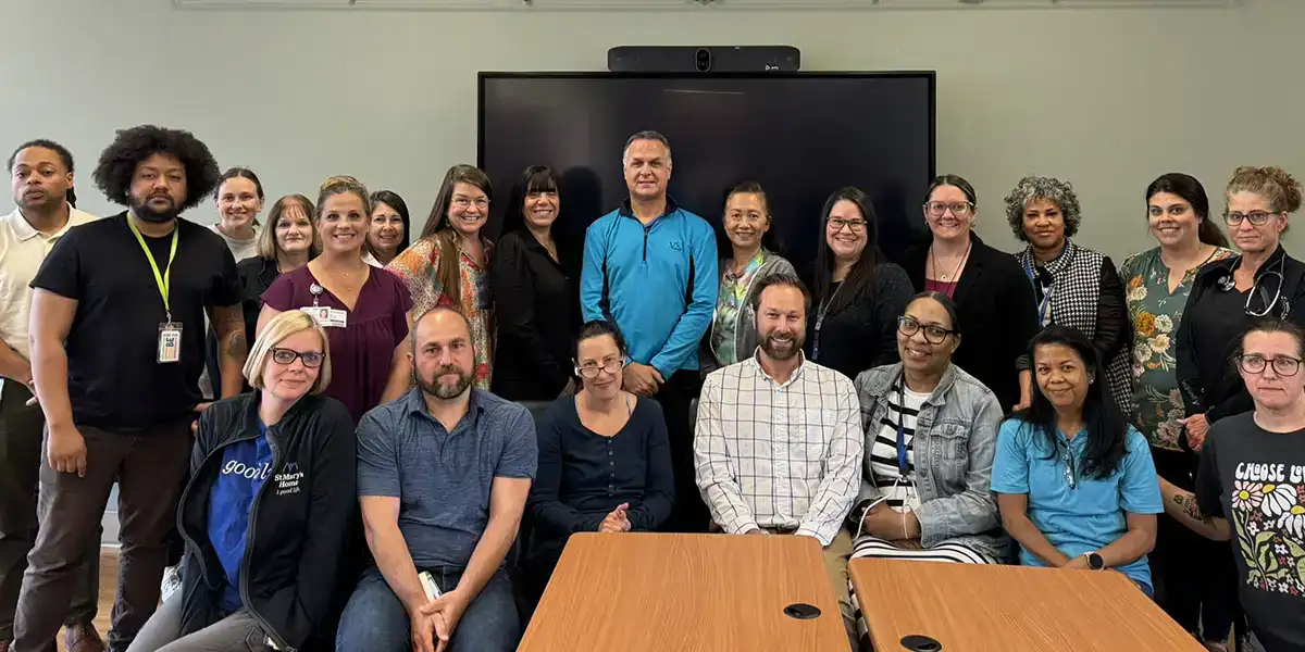 Five Reasons Staff Members Stay-join our team