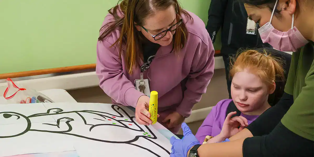 Five Reasons Staff Members Stay-you’re never working alone